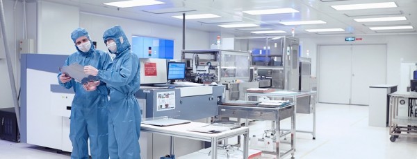 專業(yè)地坪與智能電子產(chǎn)品的技術(shù)開發(fā) 融合創(chuàng)新與未來趨勢(shì)